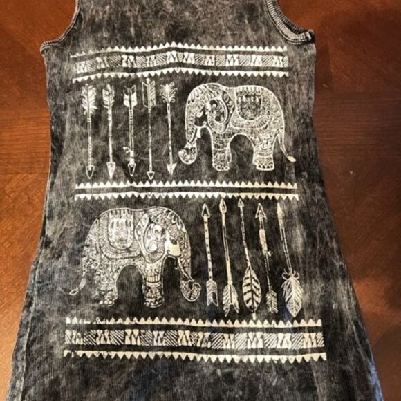 Urban X Womens Sleeveless Tank Top With Elephant & Arrow Design Acid Wash Gray - Picture 5 of 8